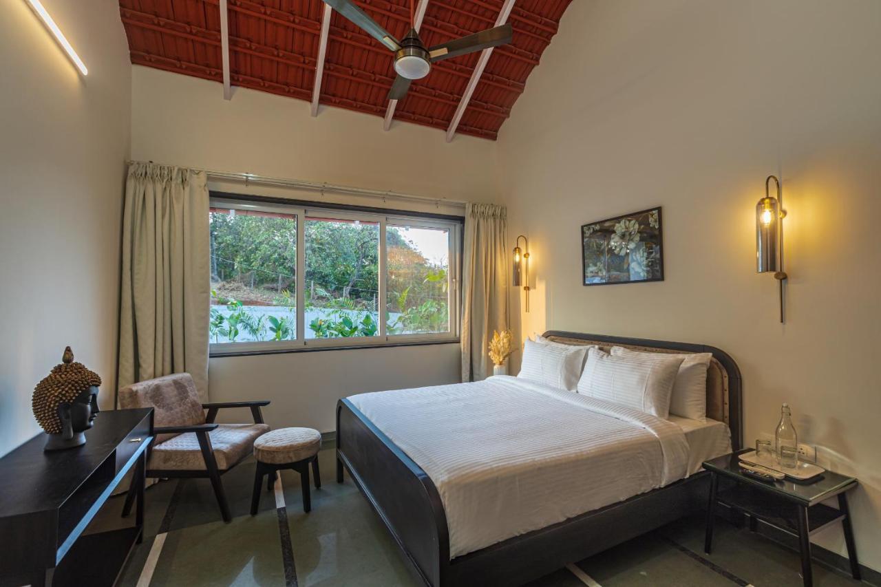 Saffronstays Mariposa By The River Rio, 卡尔贾特 外观 照片